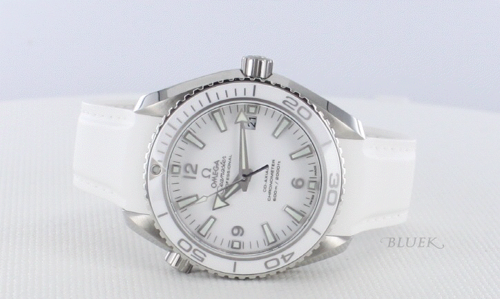 White bezel omega seamaster planet ocean 42mm steel replica watch