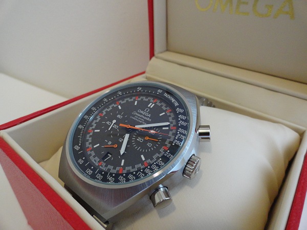 Omega Speedmaster Mark II fake watch
