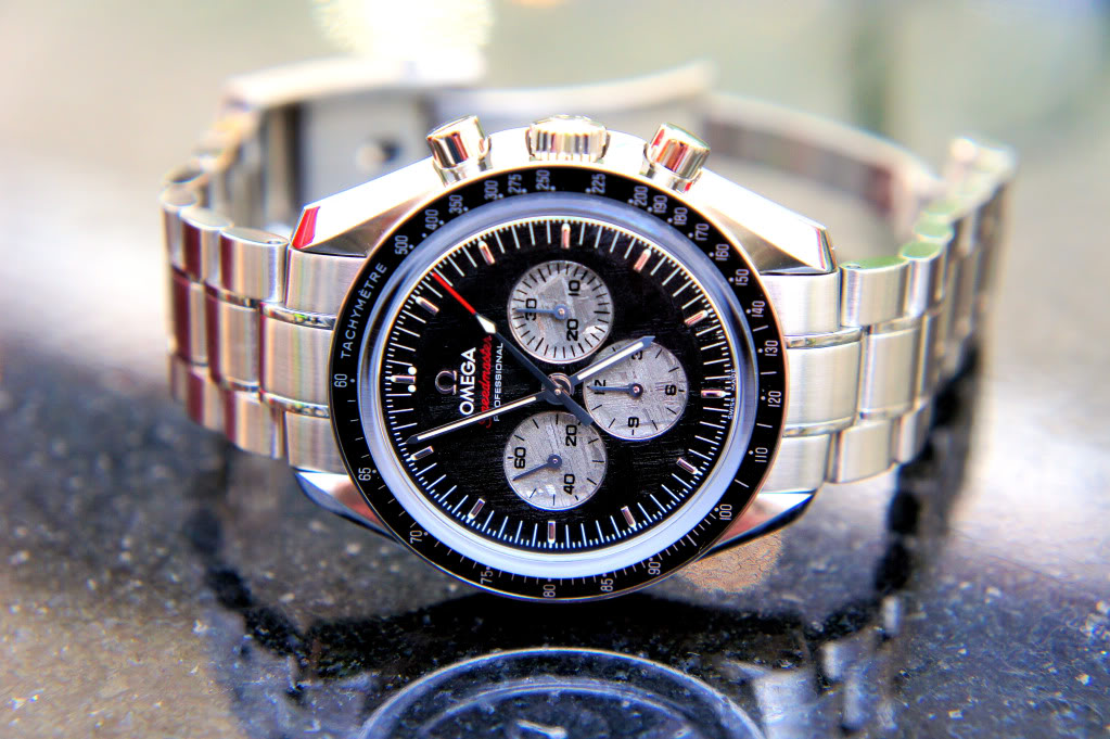 OMEGA Speedmaster Professional Apollo-Soyuz “35th Anniversary” chronograph